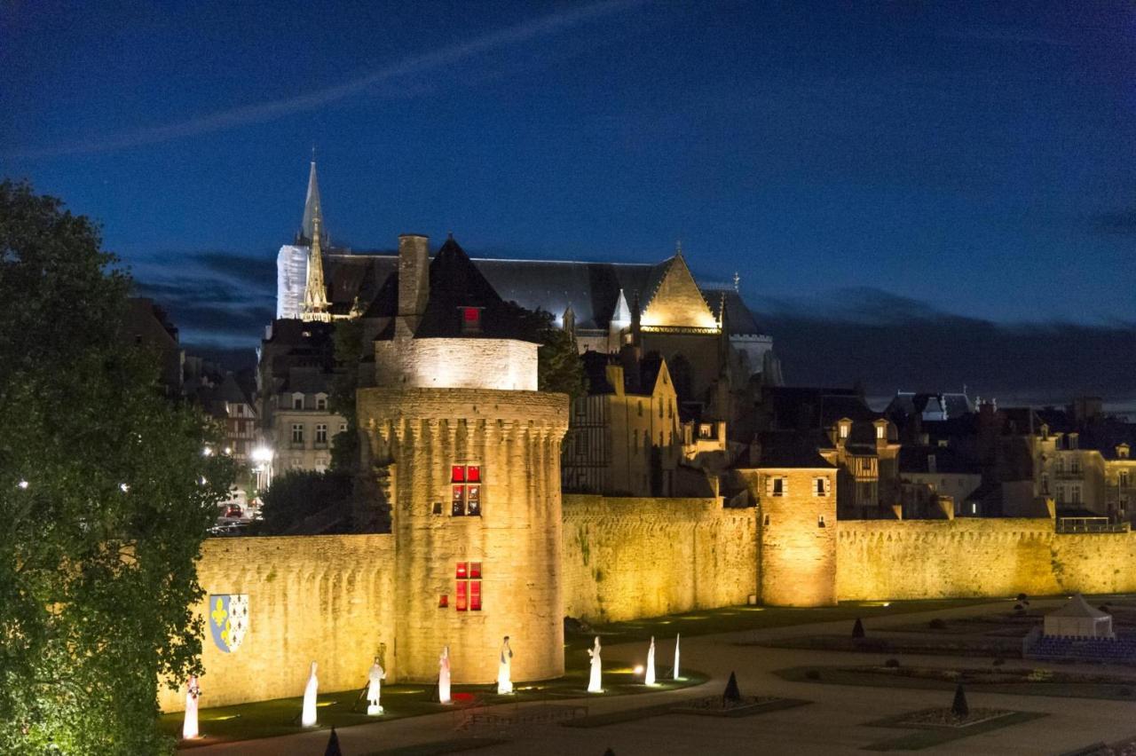 Studio Convivial En Plein Coeur Du Centre Historique De Vannes 아파트 외부 사진